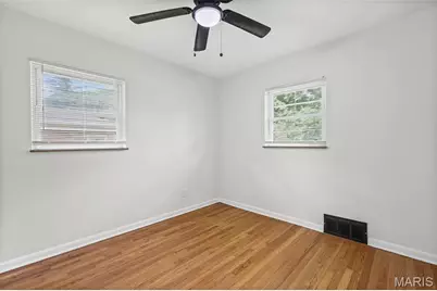10325 Lookaway Drive, Saint Louis, MO 63137 - Photo 17
