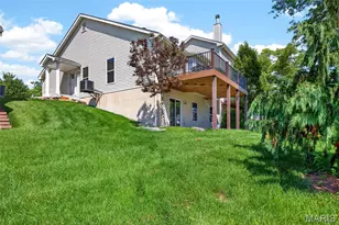 638 Hawk Run Dr, O'Fallon, MO 63368 - Photo 43