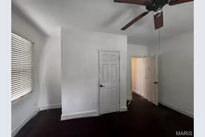 8422 Pennsylvania Avenue, Saint Louis, MO 63111 - Photo 3