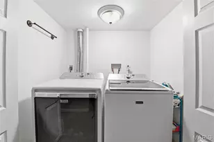 13178 Royal Pines Dr, Maryland Heights, MO 63146 - Photo 27