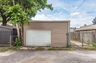 3957 Humphrey St, Saint Louis, MO 63116 - Photo 17