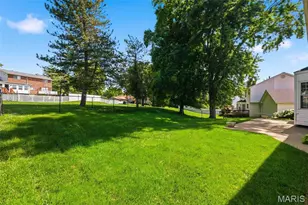 446 Woodstream Dr, Saint Charles, MO 63304 - Photo 57