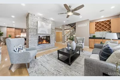 223 Lancaster Drive, Clayton, MO 63105 - Photo 7