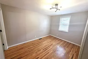 12102 McKelvey Rd, Maryland Heights, MO 63043 - Photo 21