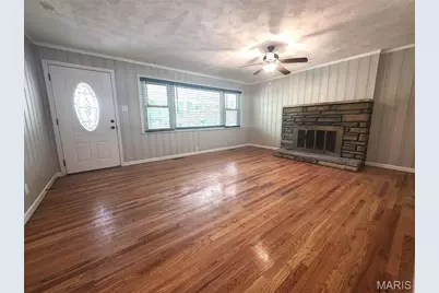 12102 McKelvey Road, Maryland Heights, MO 63043 - Photo 15