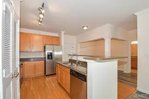 1270 Strassner Dr, Saint Louis, MO 63144 - Photo 11