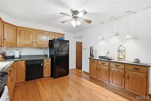 776 Coach Light Ln, Hazelwood, MO 63042 - Photo 11