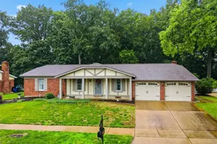 537 Huntercreek Ridge Ct, Des Peres, MO 63131 - Photo 29