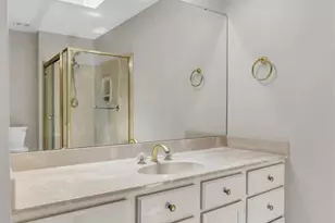 2163 Farnsworth Dr, O'Fallon, MO 63368 - Photo 9