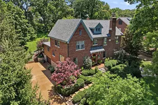 444 Sherwood Dr, Webster Groves, MO 63119 - Photo 77
