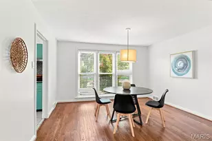 8412 Old Bonhomme Rd, University City, MO 63132 - Photo 7