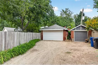 900 Trinity Avenue, University City, MO 63130 - Photo 29