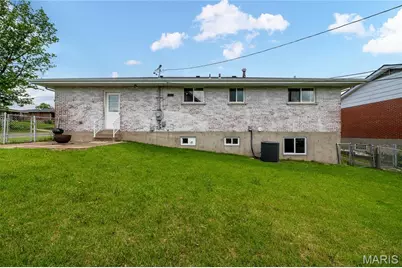 2501 Reav Tel Court, Mehlville, MO 63125 - Photo 29