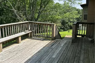 5906 Hwy N, Bourbon, MO 65441 - Photo 41