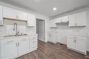 8107 State Hwy 185, Leslie, MO 63056 - Photo 7