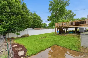 127 E Marseille Dr, Saint Louis, MO 63129 - Photo 41