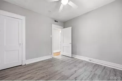 7727 Arthur Avenue, Richmond Heights, MO 63117 - Photo 15
