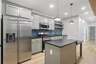 4165 Russell Blvd, Saint Louis, MO 63110 - Photo 9