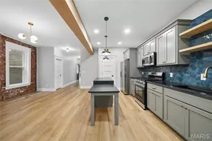 4165 Russell Blvd, Saint Louis, MO 63110 - Photo 11