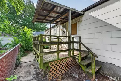7407 Balfour Drive, Hanley Hills, MO 63133 - Photo 17