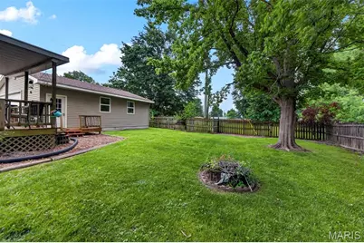 22 Jefferson Drive, Bowling Green, MO 63334 - Photo 5