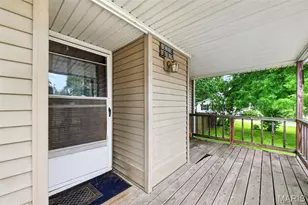 22 Jefferson Dr, Bowling Green, MO 63334 - Photo 9
