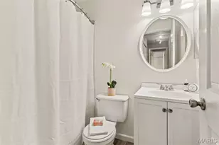 1961 Marine Terrace Dr, Saint Louis, MO 63146 - Photo 19