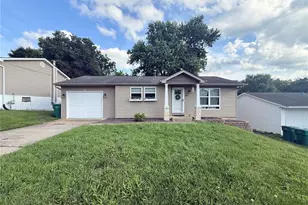 612 Banks Dr, Pevely, MO 63070 - Photo 1