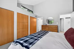 11333 Cragwold Rd, Saint Louis, MO 63122 - Photo 29