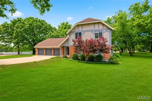15693 Dresden Lake Ct, Chesterfield, MO 63017 - Photo 5
