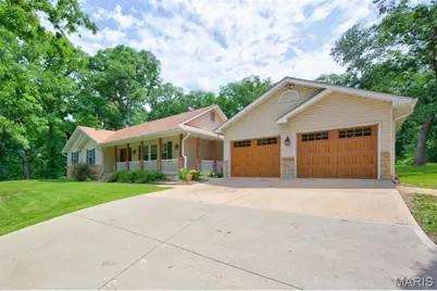 2101 Deer Run Meadows, Troy, MO 63379 - Photo 9