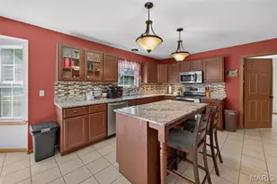 2101 Deer Run Meadows, Troy, MO 63379 - Photo 3