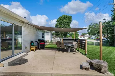 406 Palermo Drive, Ballwin, MO 63021 - Photo 9