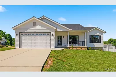 205 May Avenue, Winfield, MO 63389 - Photo 1
