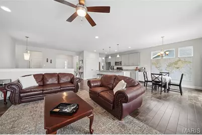 2384 Chemin Avenue, Saint Charles, MO 63301 - Photo 7