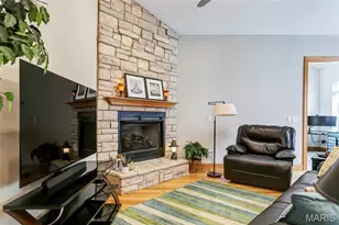 168 Woodland Pl Ct, Saint Charles, MO 63303 - Photo 9
