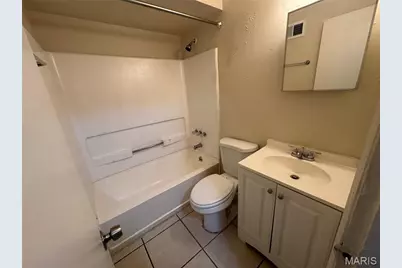 2823 Meadowlark Avenue, Saint Louis, MO 63136 - Photo 9