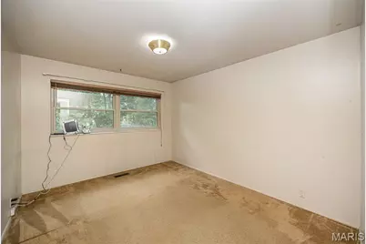 425 Kenilworth Lane, Ballwin, MO 63011 - Photo 27