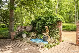 425 Kenilworth Ln, Ballwin, MO 63011 - Photo 61