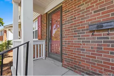 1736 Redbird Cove, Saint Louis, MO 63144 - Photo 3