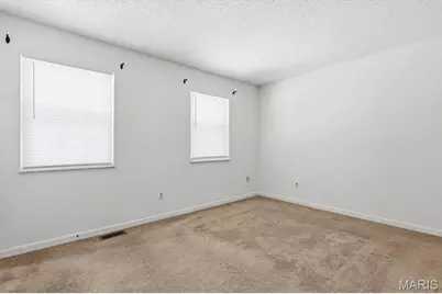 1736 Redbird Cove, Saint Louis, MO 63144 - Photo 17