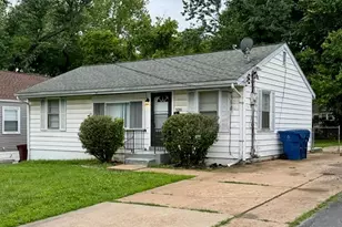 3231 Edmundson Rd, Saint Louis, MO 63114 - Photo 3