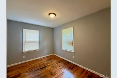 3231 Edmundson Road, Saint Louis, MO 63114 - Photo 9