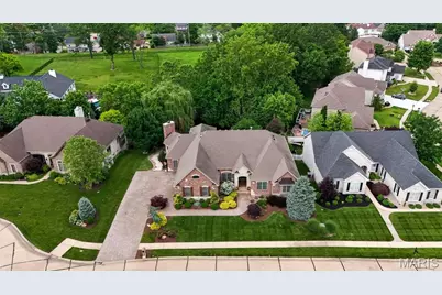 10 Wynnbrook Manor Drive, Saint Charles, MO 63301 - Photo 3