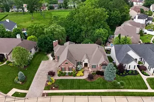 10 Wynnbrook Manor Dr, Saint Charles, MO 63301 - Photo 3