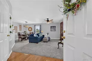 10 Homefield Gardens Dr, O'Fallon, MO 63366 - Photo 5