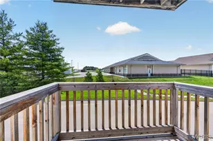 10 Homefield Gardens Dr, O'Fallon, MO 63366 - Photo 29