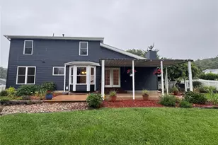 4320 Grand Marnier Dr, Saint Louis, MO 63129 - Photo 3