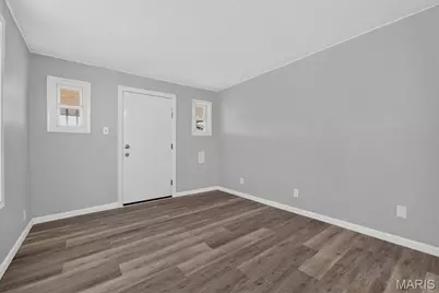 4500 Miami Street, Saint Louis, MO 63116 - Photo 9