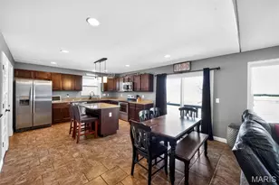 146 Shadow Pointe Dr, Wentzville, MO 63385 - Photo 5